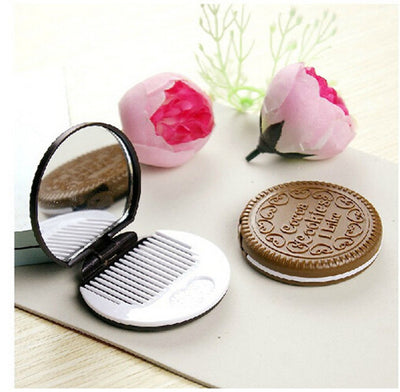 Mini Pocket Chocolate Cookie Biscuits Compact Mirror With Comb ~Cute~